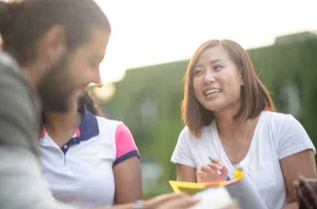 Education Internships Abroad: A Professional Guide to Global Teaching Experience and Career Development